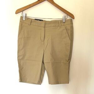 Izod Kids Skinny Stretch Bermuda Shorts Khaki School Uniform Unisex/Boys 11 NEW